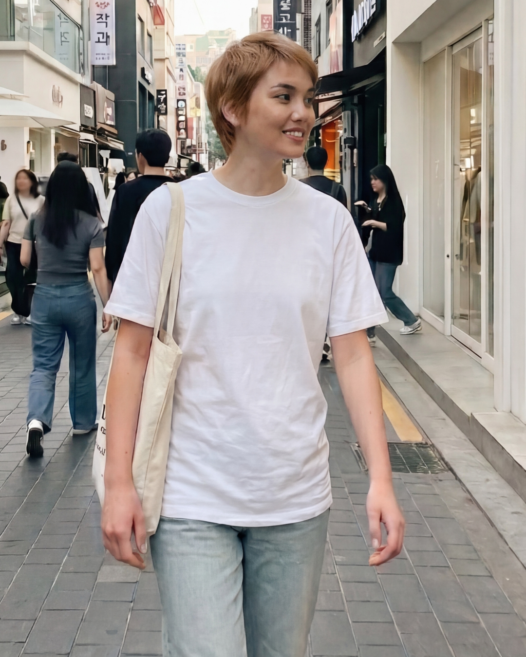 เสื้อยืดเเมวโทรเวิร์ด Meowtrovert 01 T-Shirt