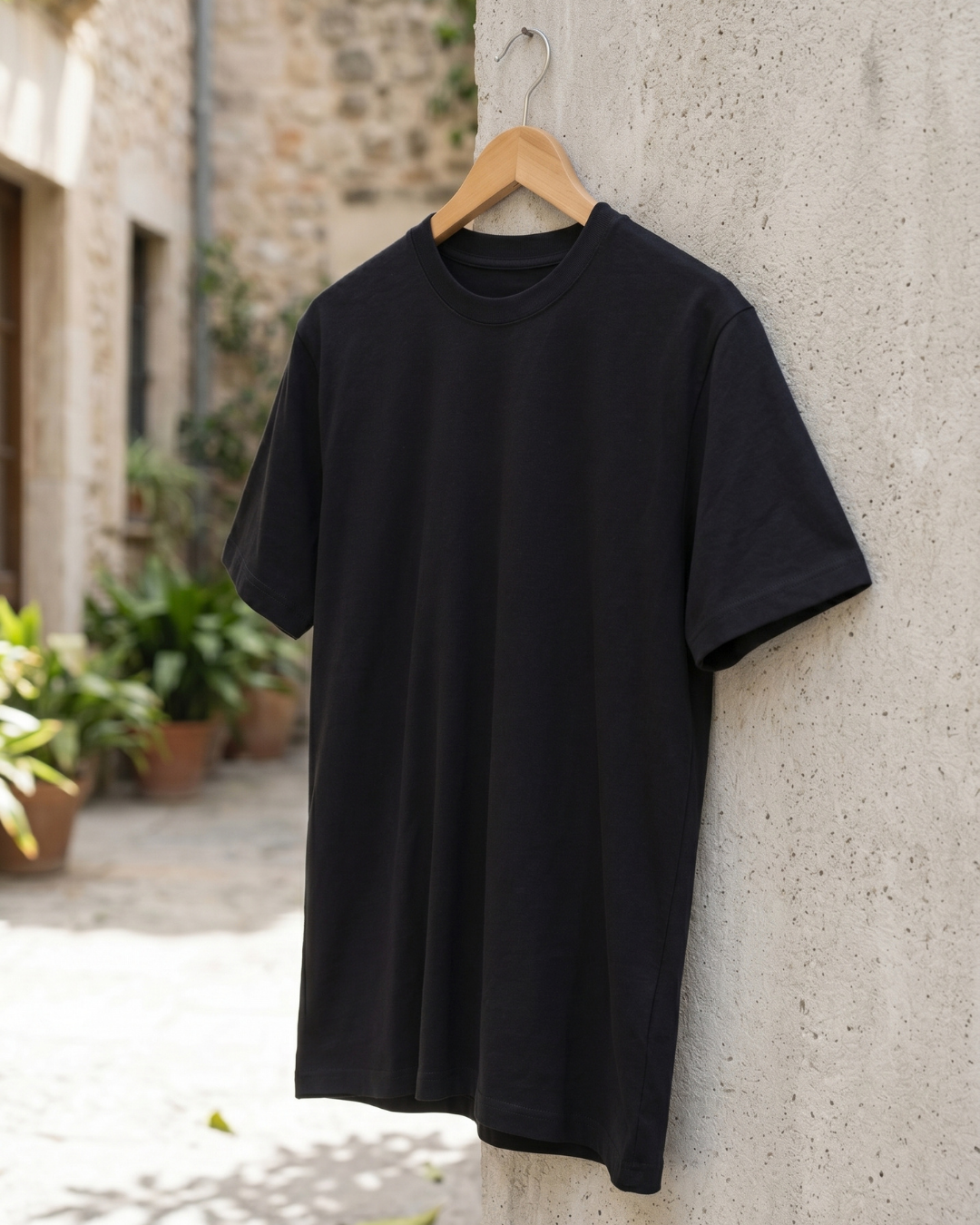 Bonecraft เสื้อยืดมินิมอล ลายแมงมุมหัวกระโหลก ทรง Standard (Unisex Fit) - BLACK