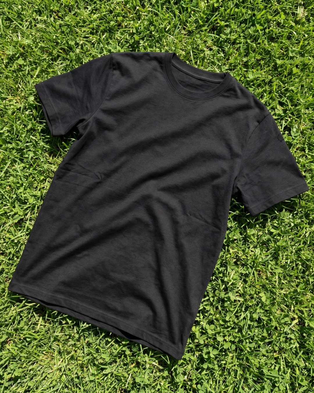 เสื้อยืด "Pวัฒน์" Limited Edition (Unisex) - BLACK