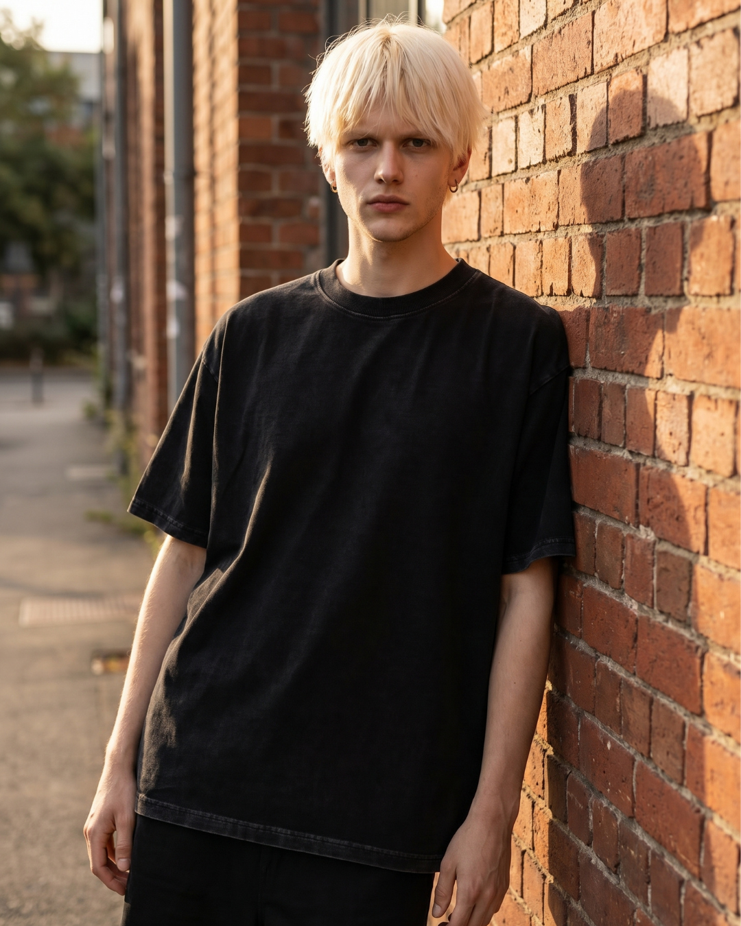  Brokenhorn-Baitong-Playground-T-Shirt - Vintage Black